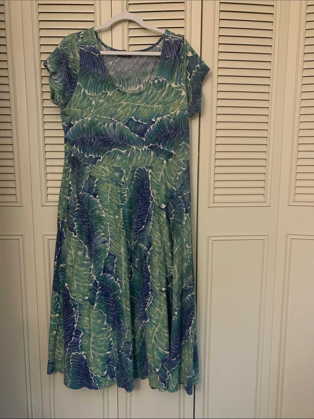Chaps Blue and Green Leaf-Print Maxi Dress